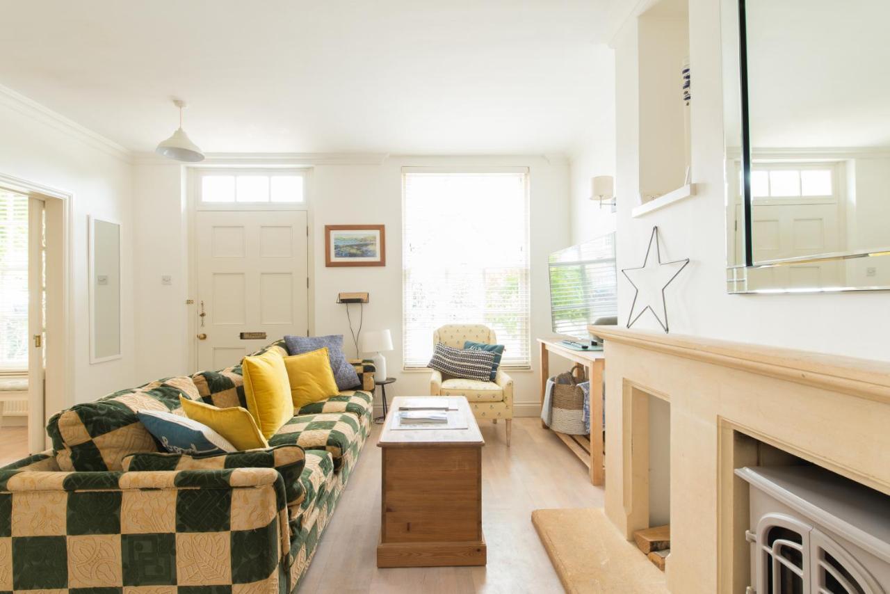 My Place Go - Cirencester Kültér fotó